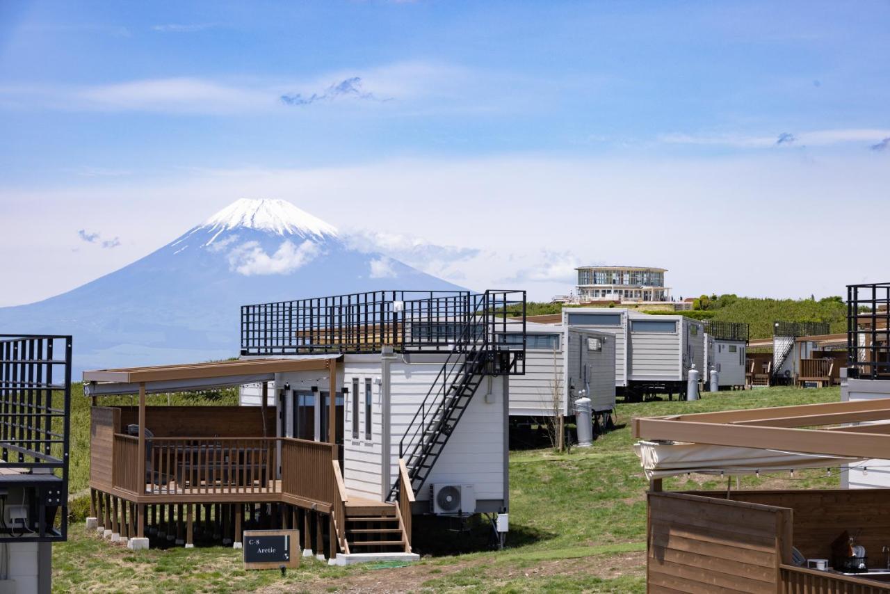 The Glamping 箱根十国峠 Villa Miyakami Bagian luar foto